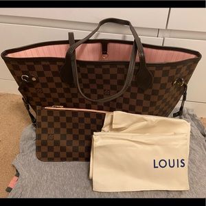 Louis Vuitton Neverfull MM